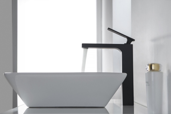 Смеситель для раковины-чаши Timo Torne черный 4311/03F